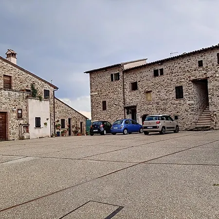 Apartment Giove By Ospitaci Valtopina