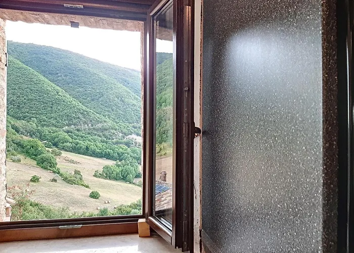 Giove By Ospitaci * Valtopina